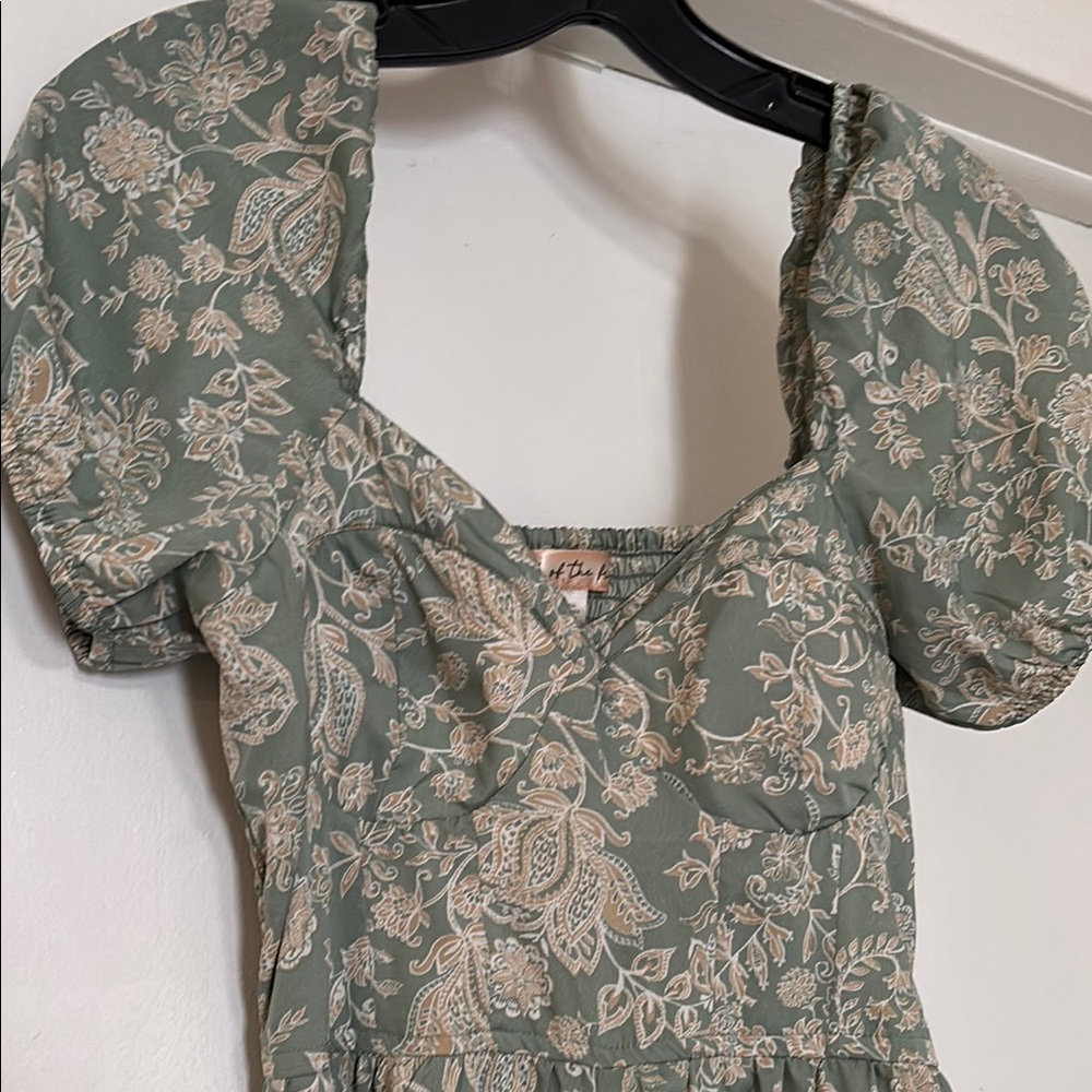 Land of the Free floral sage and ivory pants jumpsuit size S - Picture 3 of 10